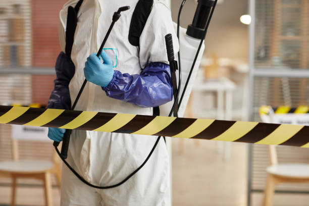 Professional Trauma Scene Cleanup technician working in Glen, NH
